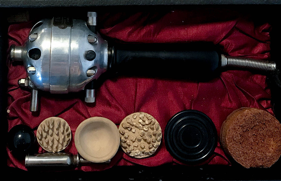 Vibrators were mainstream in the early 1900? Yes sir!  Dsirables